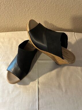 Clarks Lafley Wave Black Cork Wedge Slide Sandals — Women’s Size 9.5 Medium